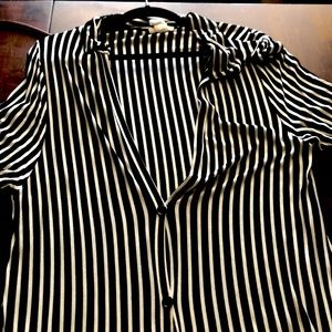 Mid length black & white tshirt dress